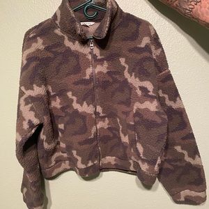 Camo print jacket from American Eagle 🦅